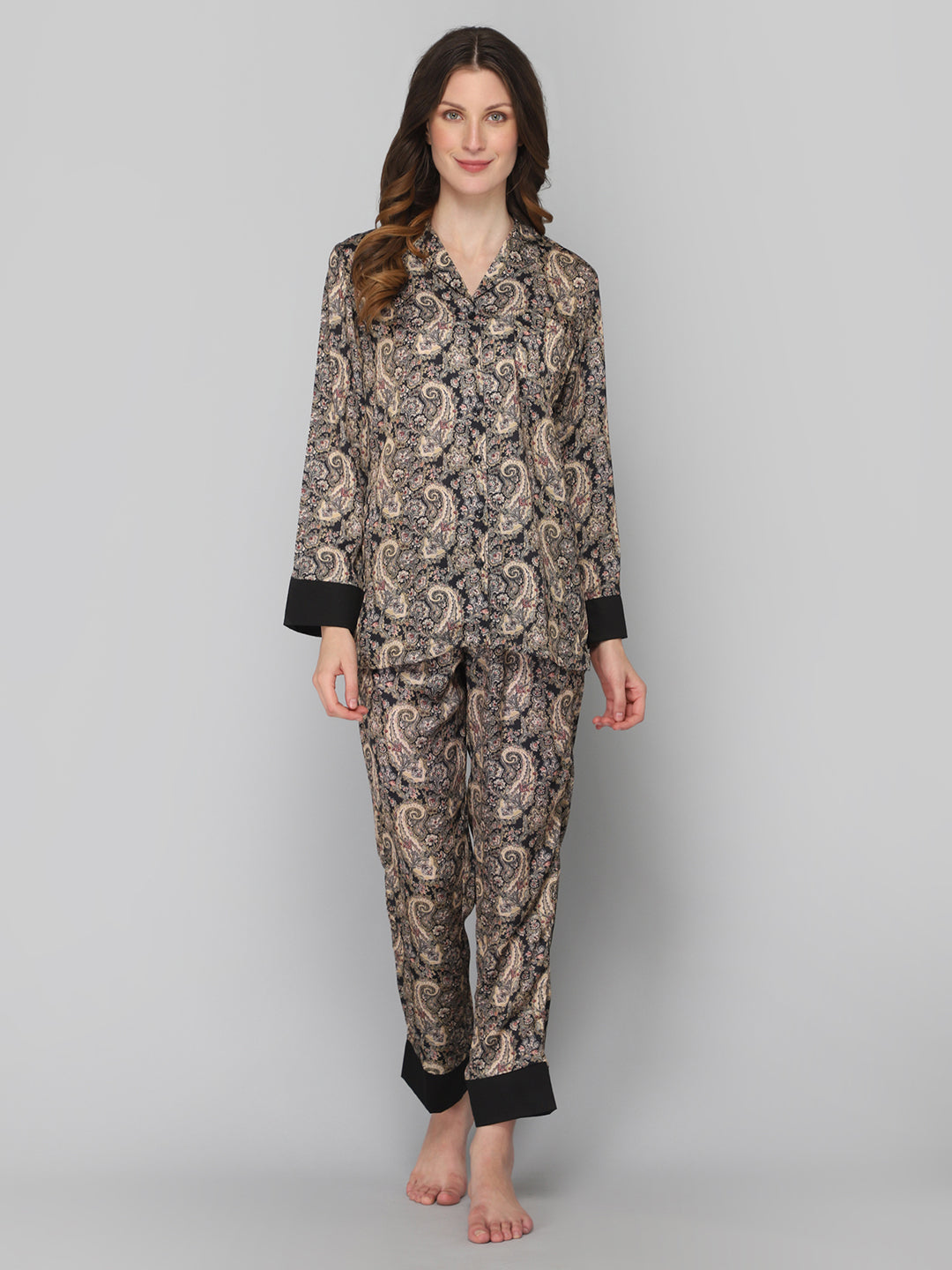 DRAPE IN VOGUE Women Black & Brown Printed Night Suit