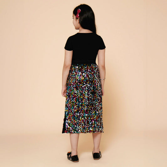 Piccolo-Sequinned Long Skirt With Side Slit & Tee-Black