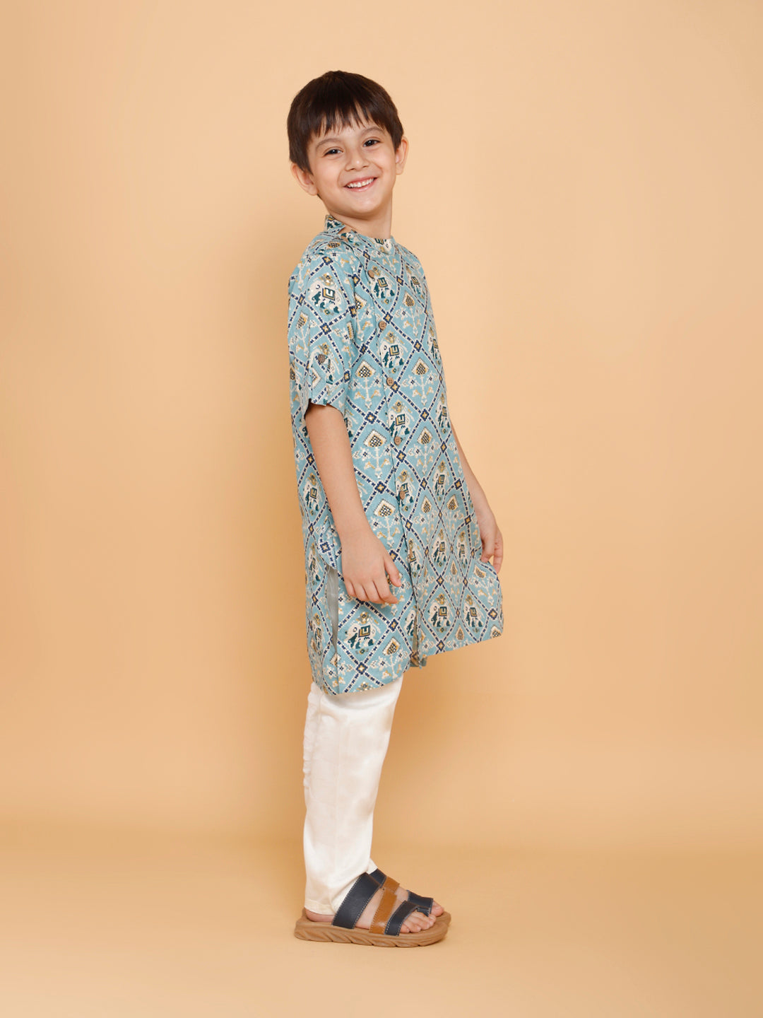 Geen Printed Kurta with Pyjama (Set of 2)