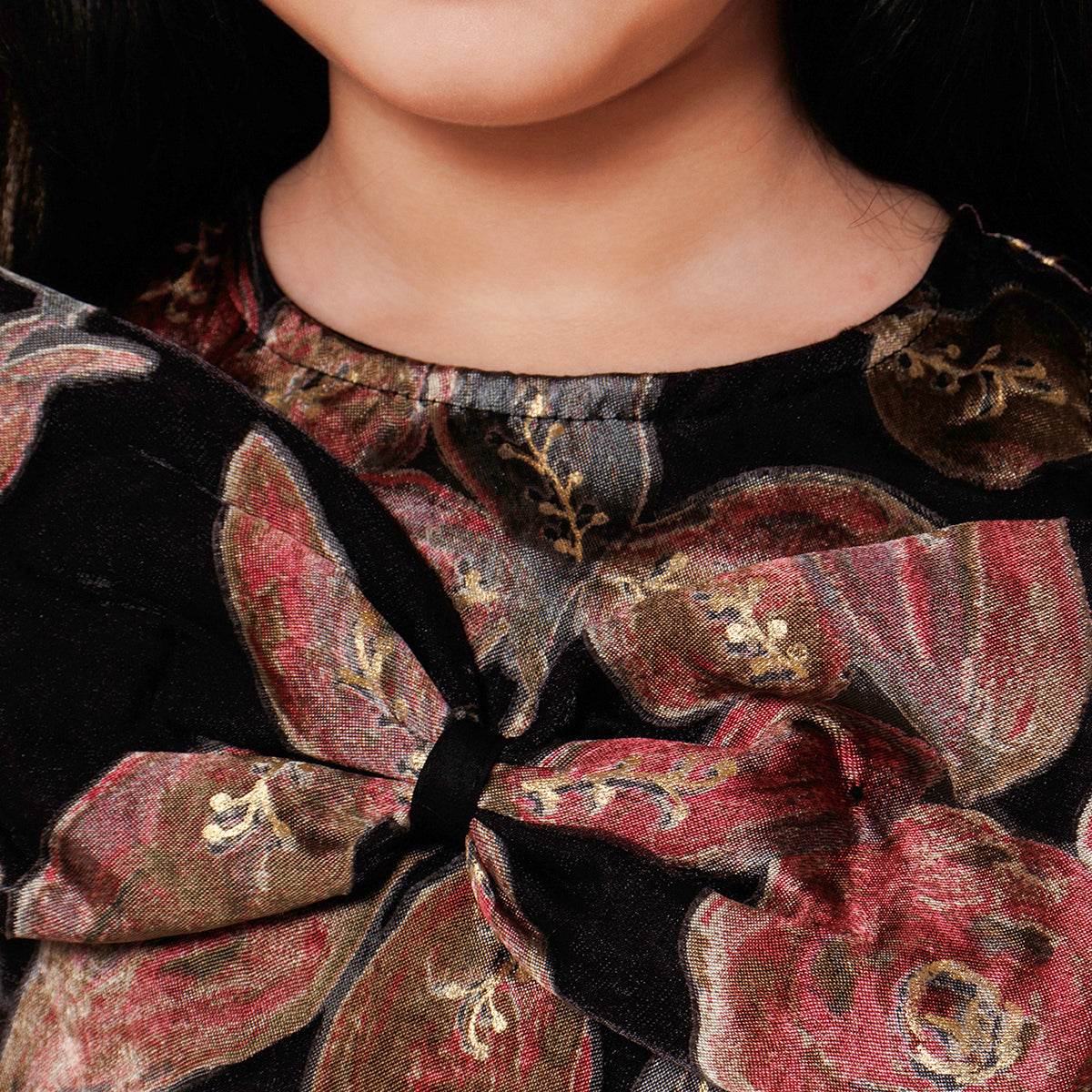 Bow Detailed Sleeveless Dress-Black