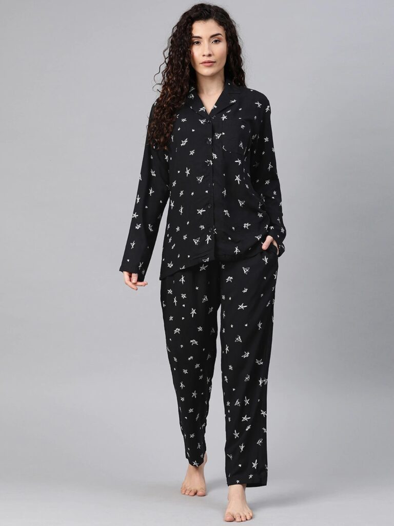 Women Black &amp; White Conversational Printed Night Suit