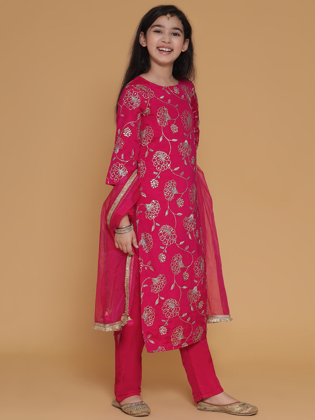 Pink Sequin Embroidered Kurta Pant with Organza Dupatta