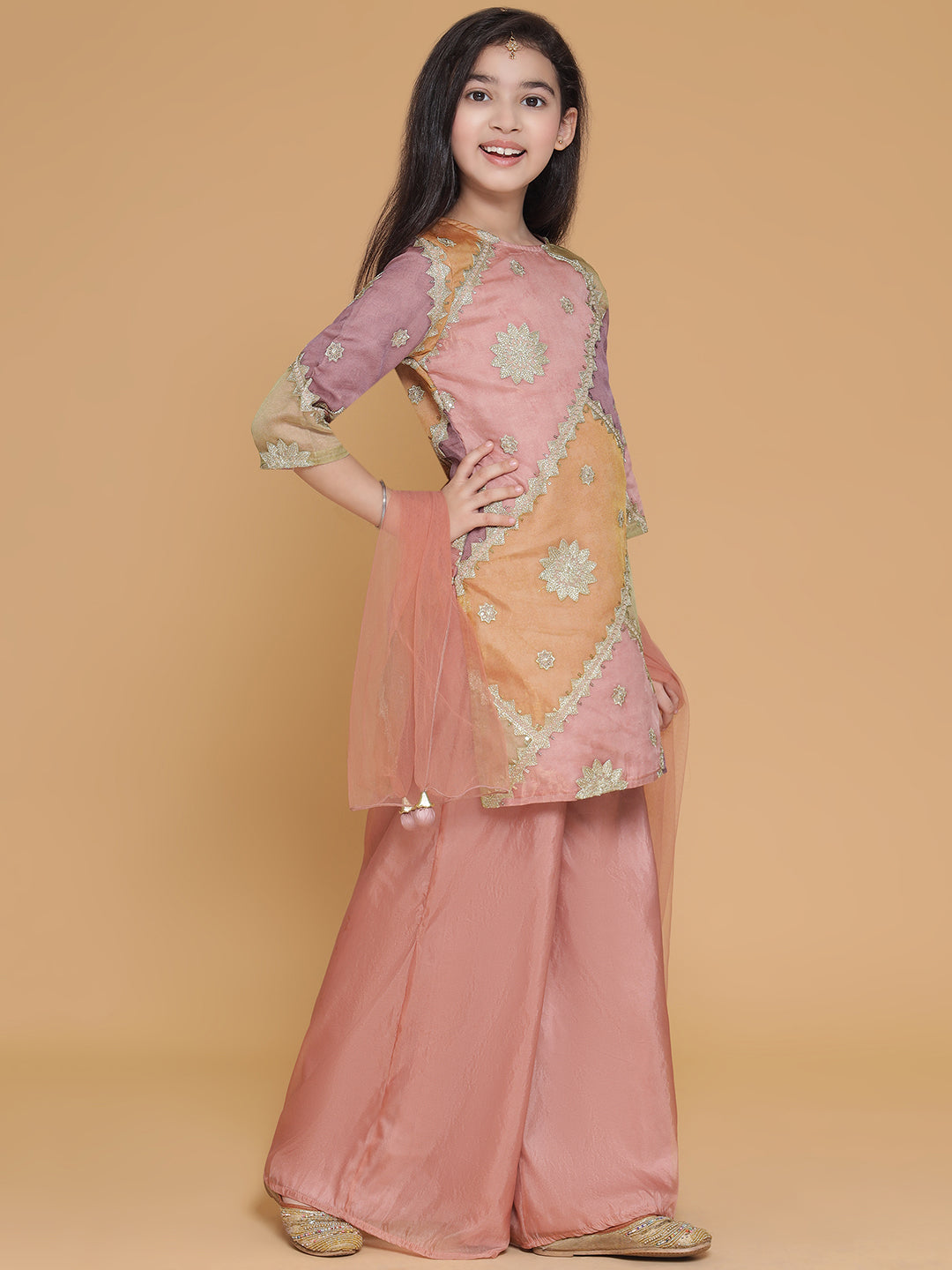 Piccolo- Embroidered Kurta With Pallazo Set - Pink