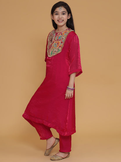 Girls Fuchsia Pink Tissue Kurta And Pant Co-Ord Set