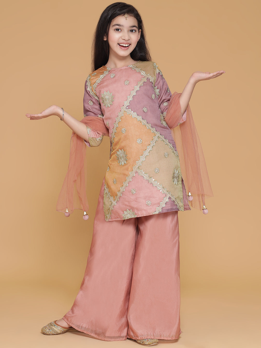 Piccolo- Embroidered Kurta With Pallazo Set - Pink