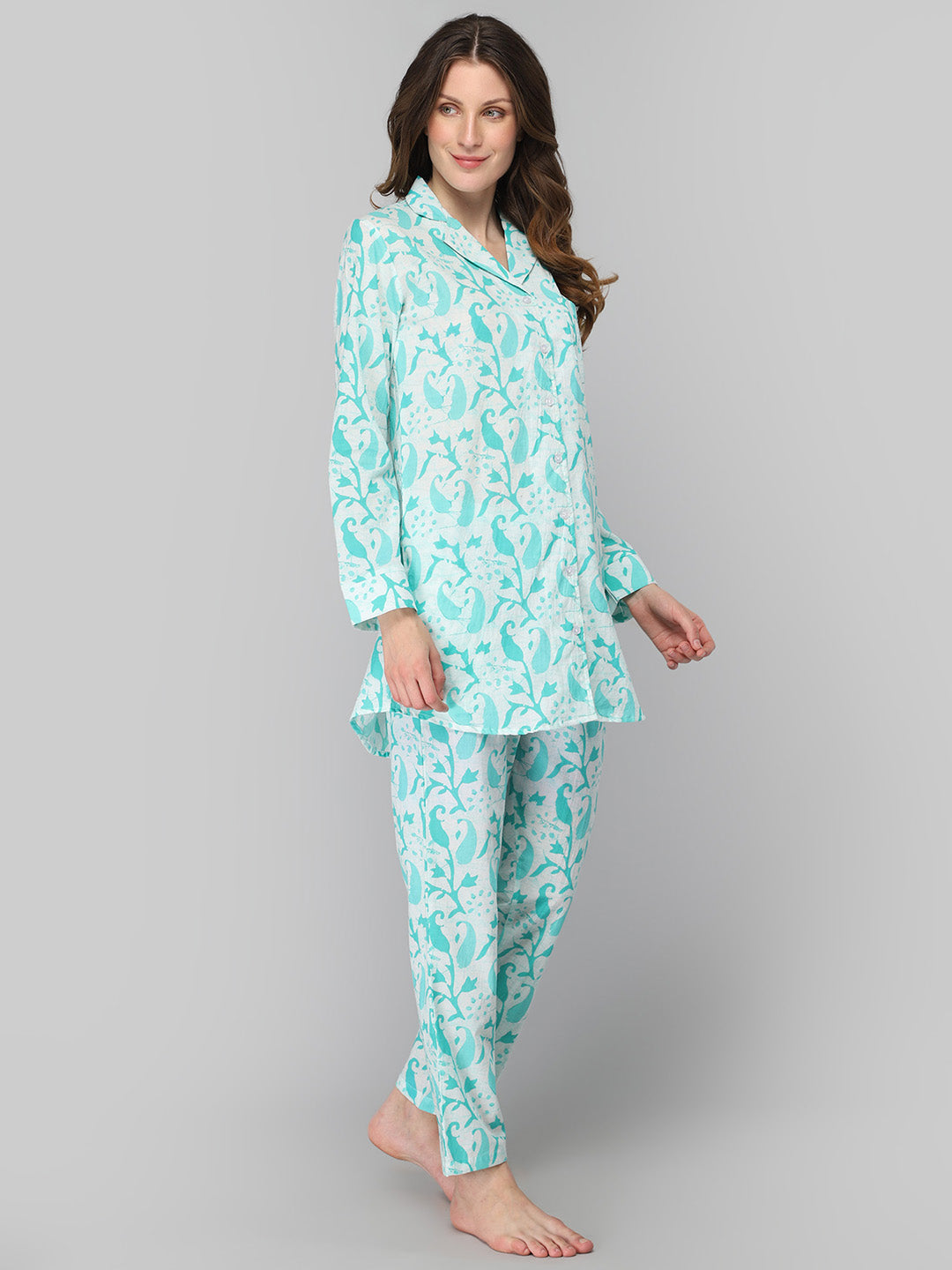 DRAPE IN VOGUE Women Sea Green &amp; White Printed Night suit