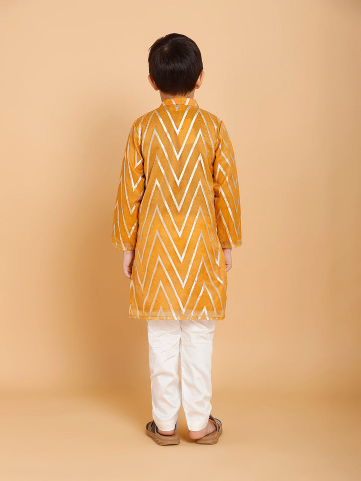 Golden Zig Zag Printed Kurta with Pyjama (Set of 2)