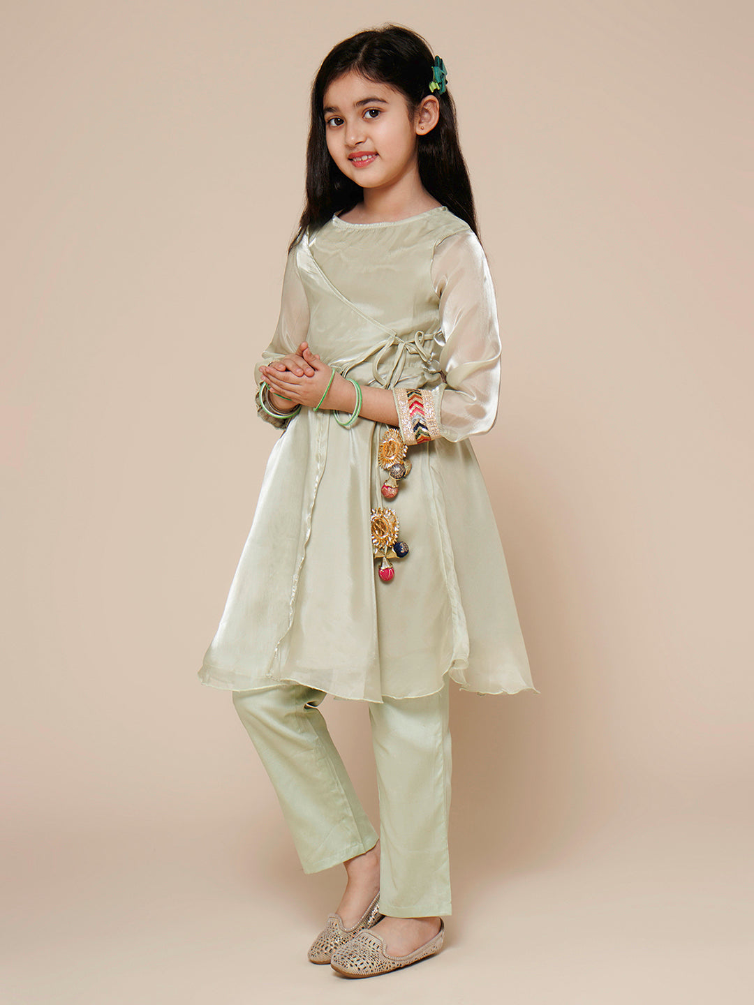 PICCOL Tissue Applique Kurta with Pant Set-Light Green
