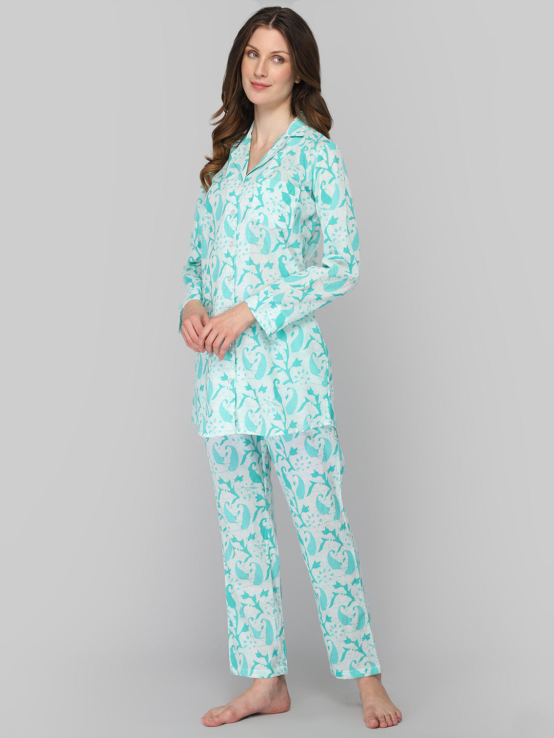 DRAPE IN VOGUE Women Sea Green &amp; White Printed Night suit