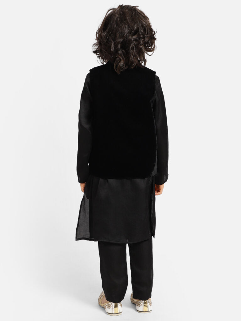 Black Kurta Payjama With Elegant Velvet Waist Coat