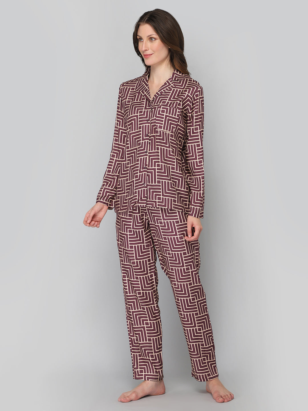 DRAPE IN VOGUE Women Maroon &amp; Beige Printed Night suit