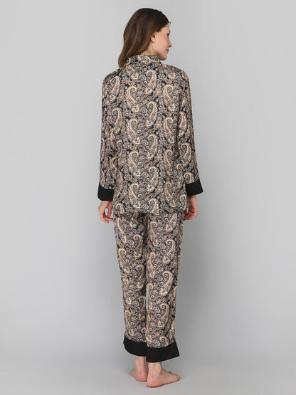 DRAPE IN VOGUE Women Black &amp; Brown Printed Night Suit