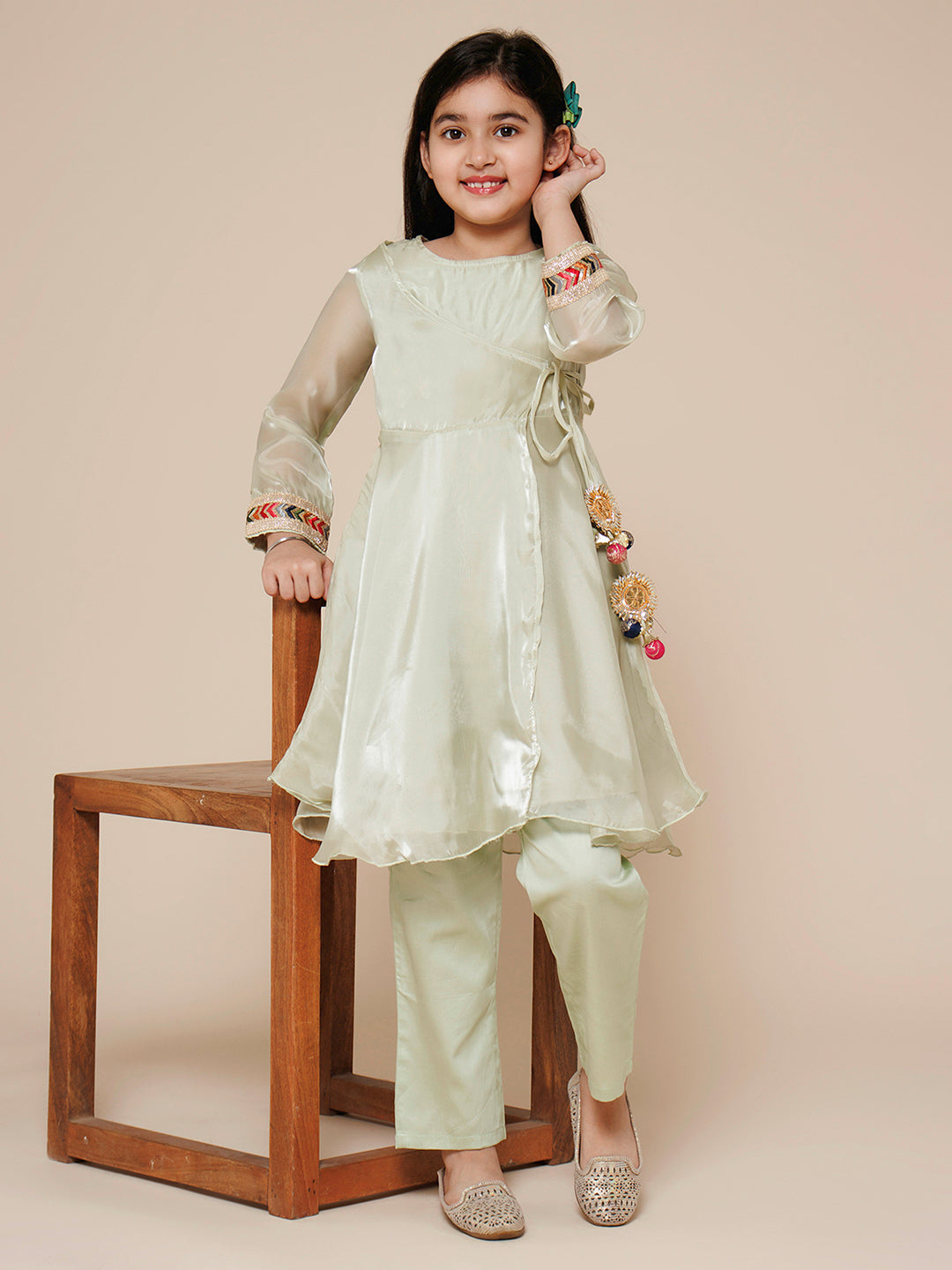 PICCOL Tissue Applique Kurta with Pant Set-Light Green