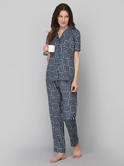 DRAPE IN VOGUE Women Navy Blue &amp; White Printed Night suit