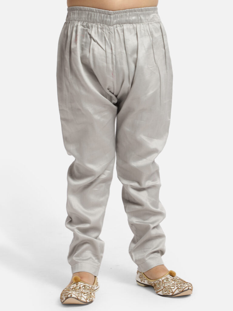 Grey Siquin Kurta Pyjama Set