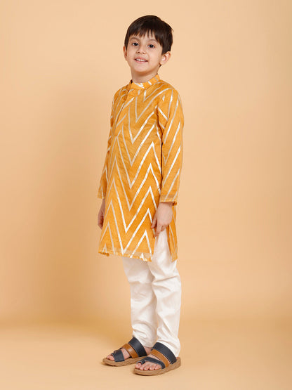 Golden Zig Zag Printed Kurta with Pyjama (Set of 2)