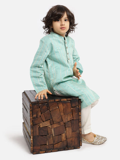 Pale Green Kurta With Gota Grace And Cream Payjama Set