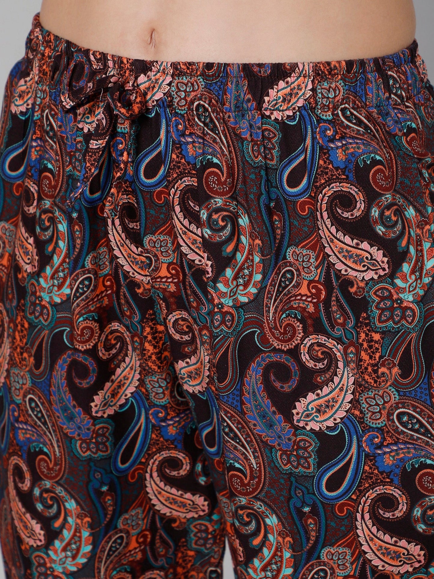 Women Black &amp; Blue Printed Night suit