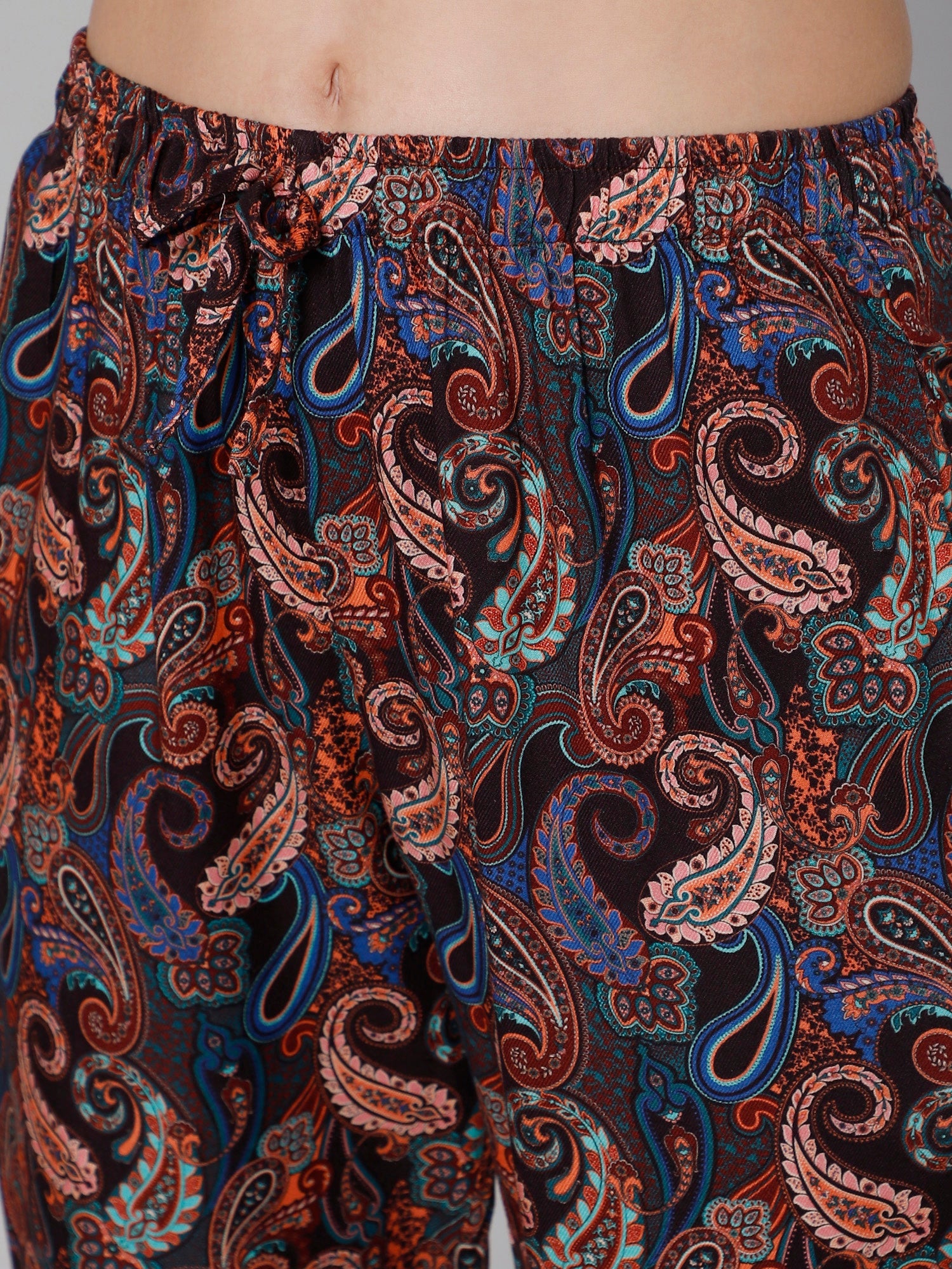 Women Black &amp; Blue Printed Night suit