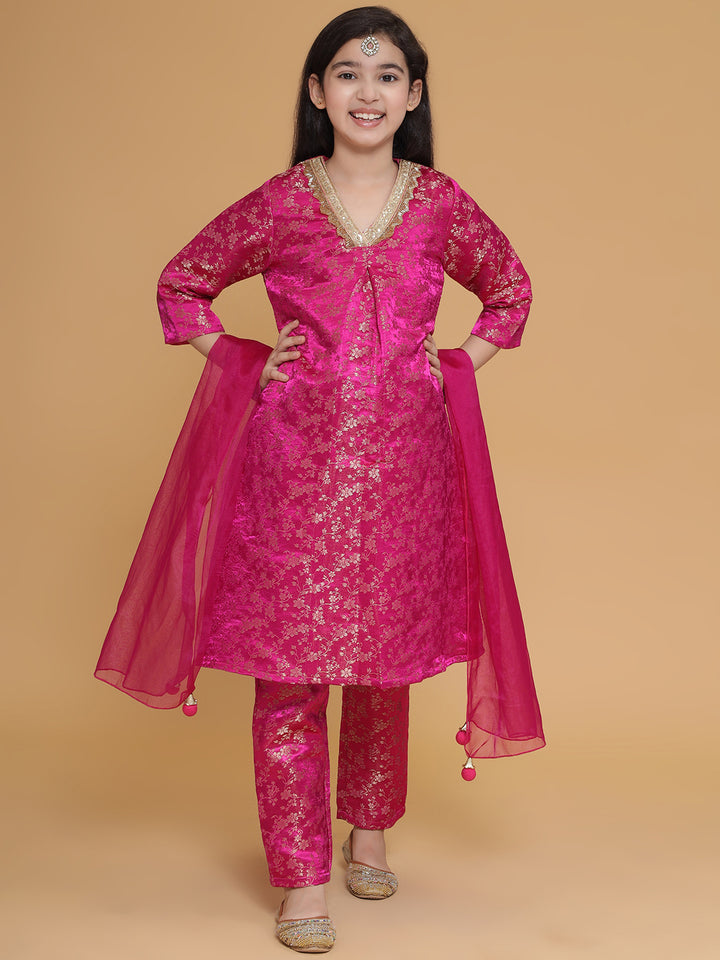 Girls Pink Brocade Silk Kurta And Pants Set With Dupatta