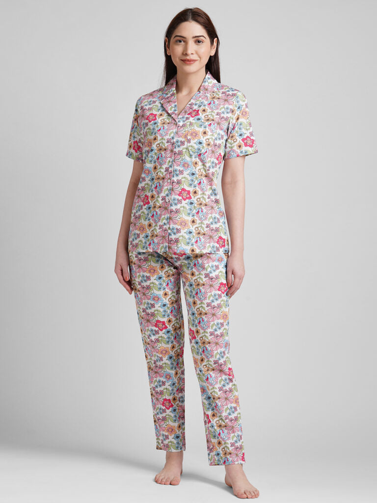 Drape In Vogue Women White &amp; Pink Floral Printed Night Suit