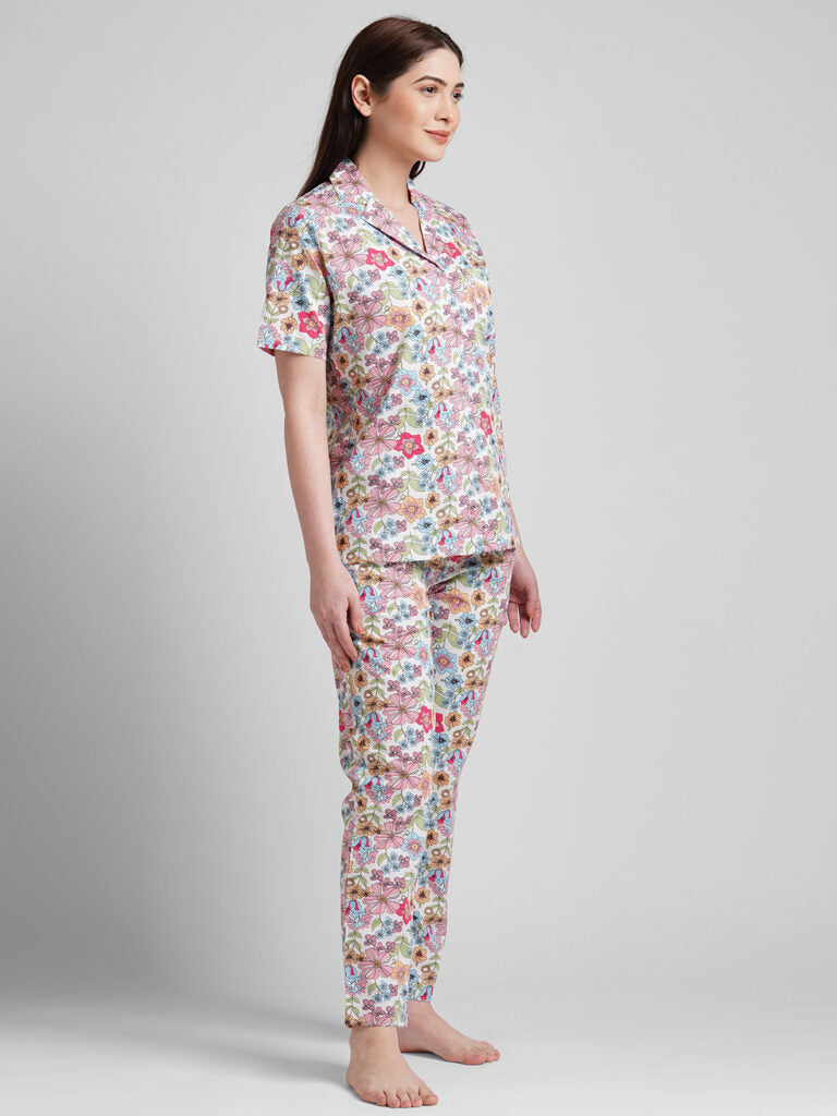 Drape In Vogue Women White &amp; Pink Floral Printed Night Suit