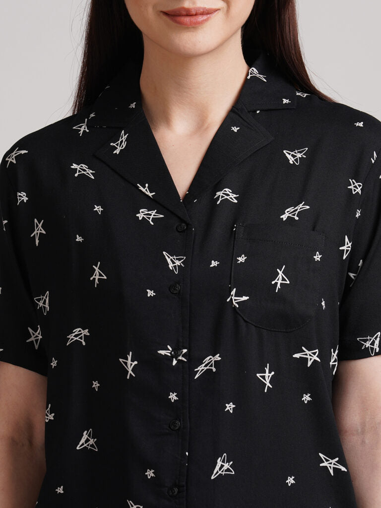 Drape In Vogue Women Black & White Printed Night Suit