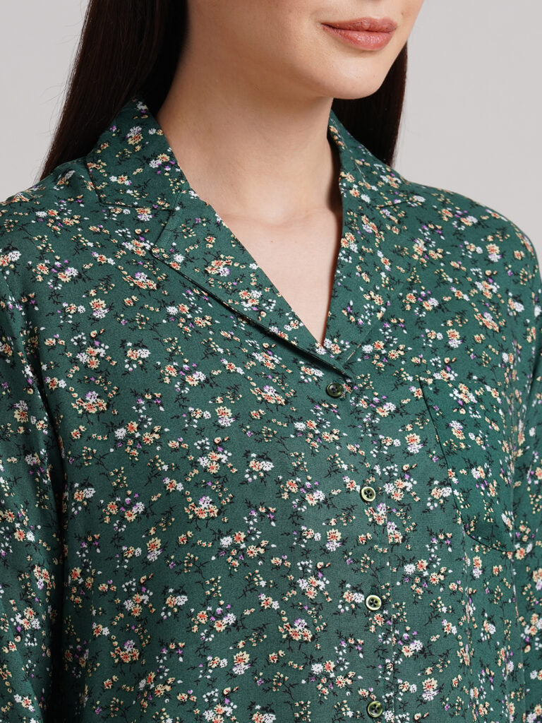 Drape In Vogue Women Green &amp; Black Printed Night Suit