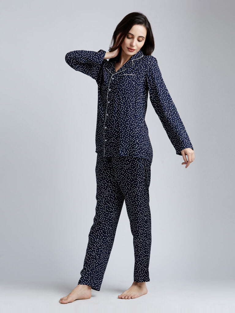 Women Navy Blue &amp; White Printed Night Suit