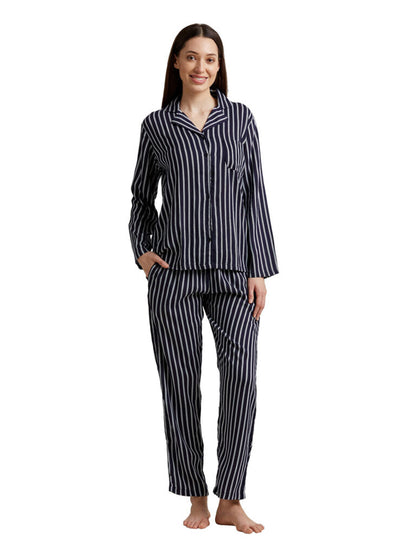 Women Black & White Striped Nightsuit