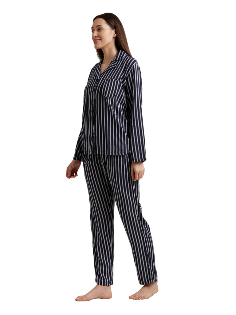 Women Black &amp; White Striped Nightsuit
