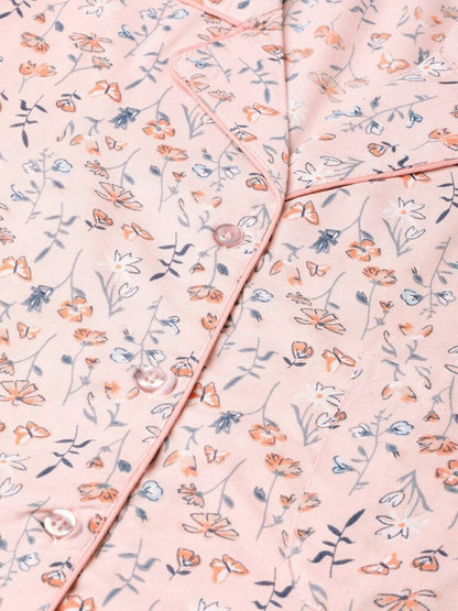 Women Peach-Coloured &amp; Off-White Printed Nightsuit