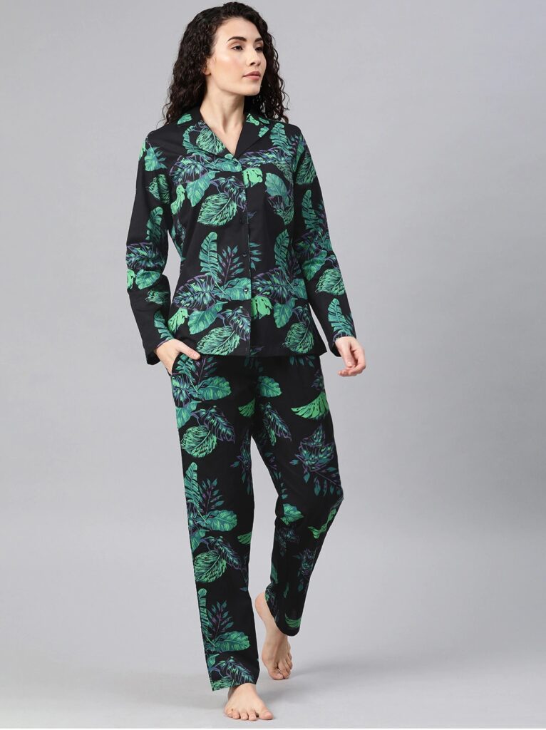 Women Black & Green Tropical Flora Printed Night Suit