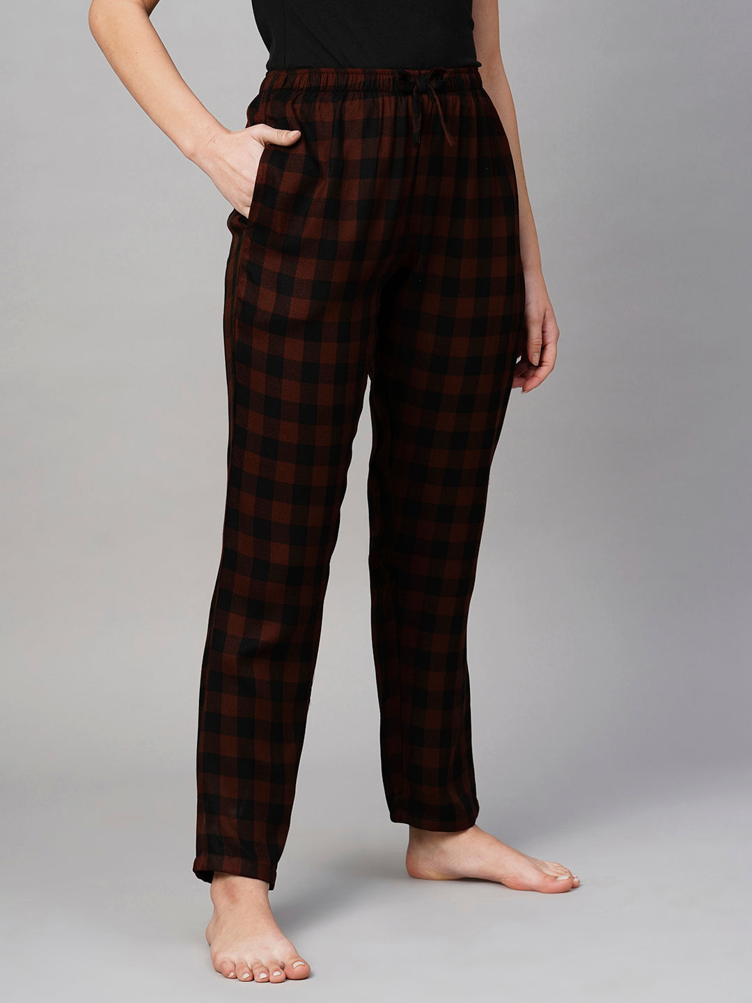 Women Maroon brown checks Pyjama