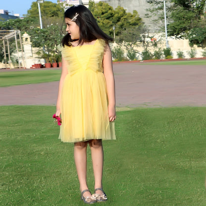 YELLOW PLEATED DRESS