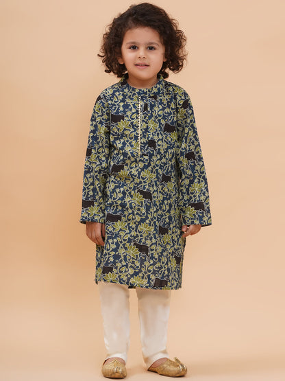 Boys Floral Printed Pure Cotton Straight Kurta with Pyjamas