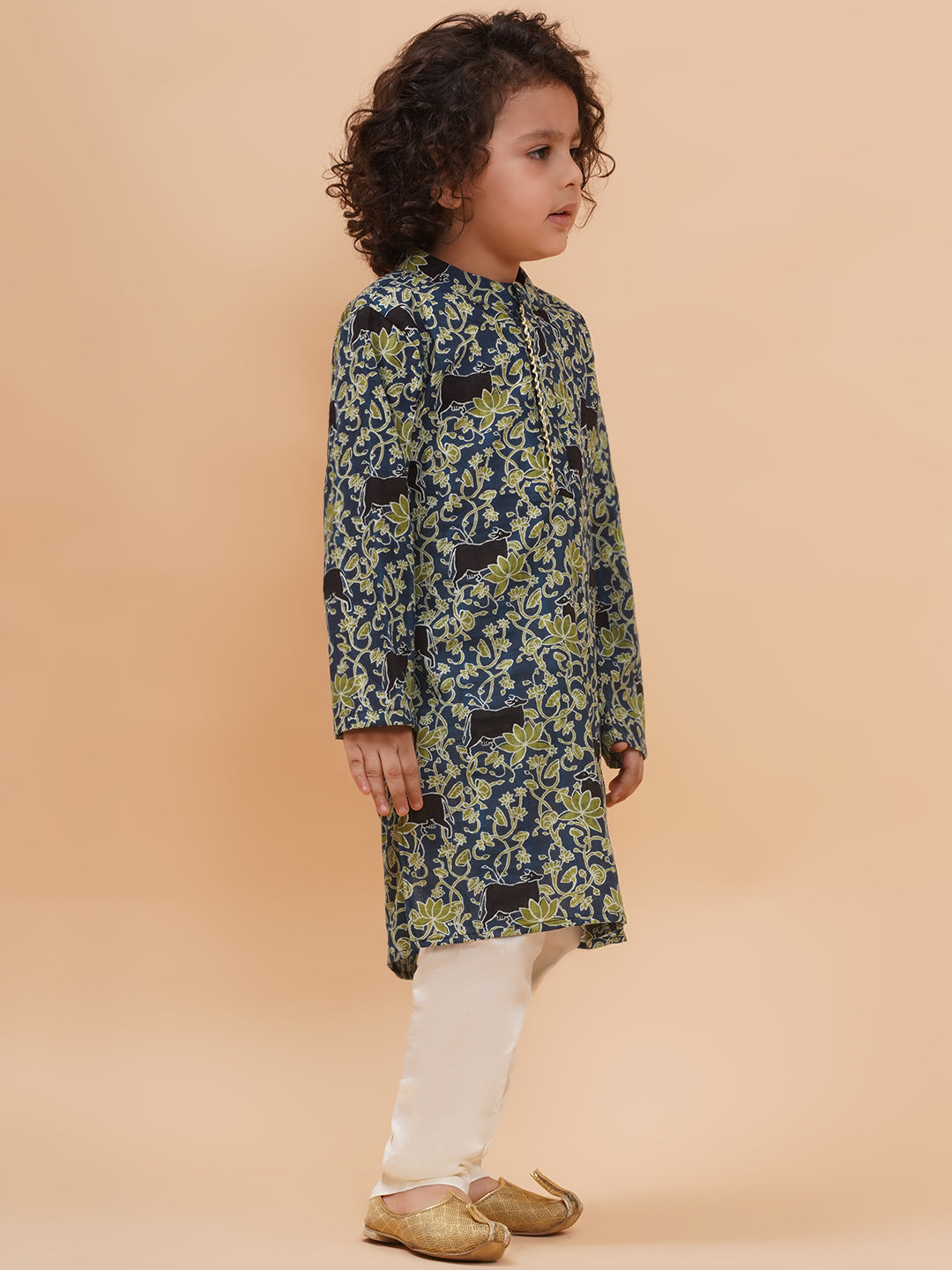 Boys Floral Printed Pure Cotton Straight Kurta with Pyjamas