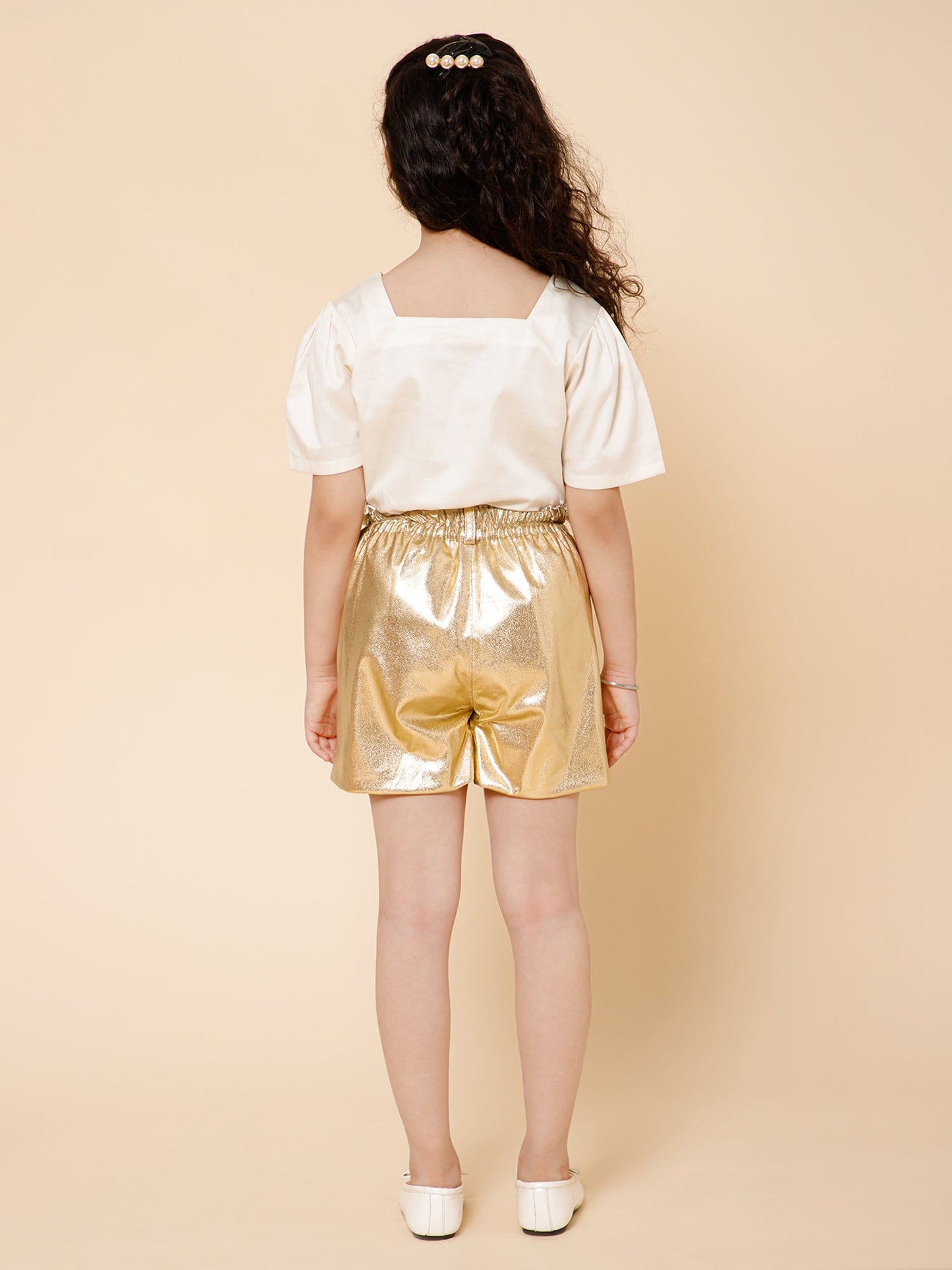Piccolo-Shorts With Flower Detailed Top-Gold,lvory