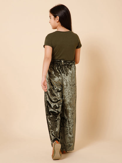 Girls Round Neck Tshirt With Straight Trousers