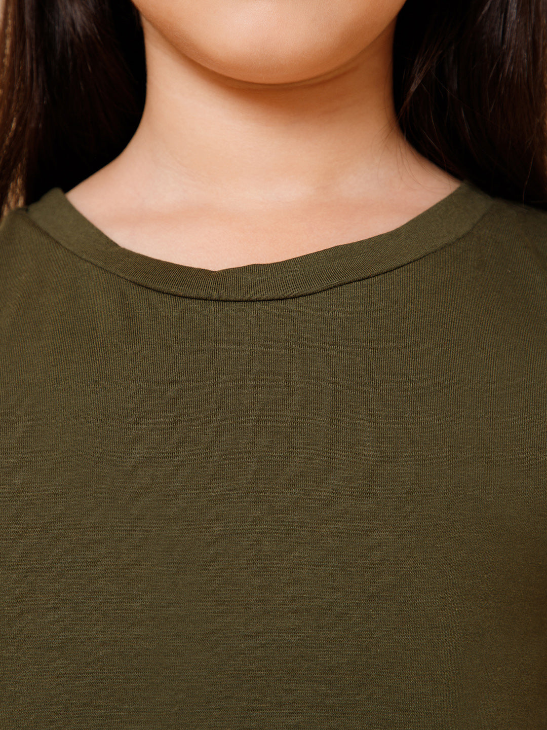 Girls Round Neck Tshirt With Straight Trousers