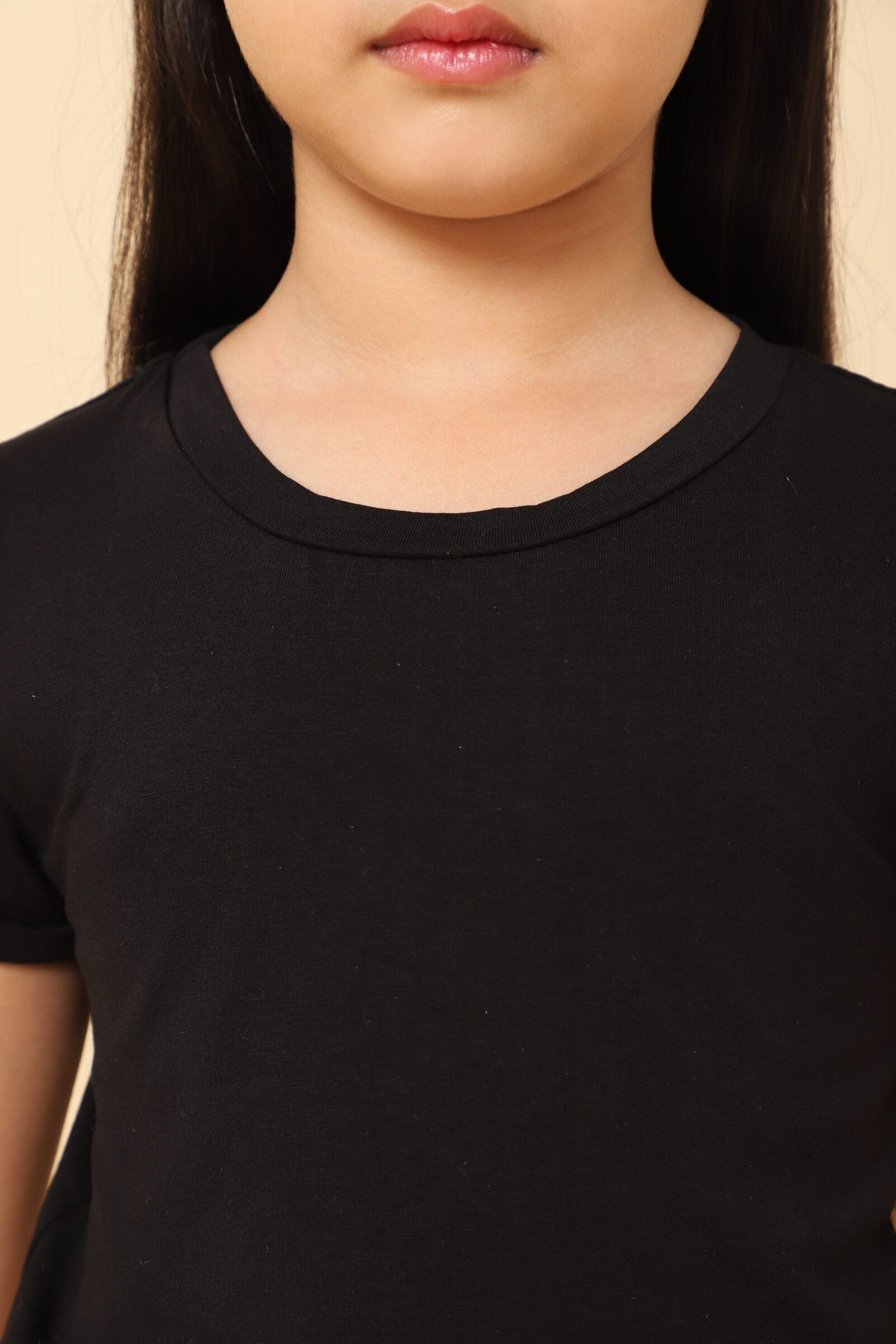 Girls Round Neck Tshirt With Straight Trousers