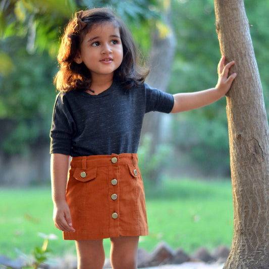Black Solid Half Sleeves T-Shirt and Attached Pocket Skirt Set