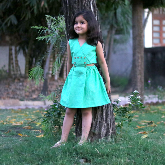 Solid Sleeveless V Neck Green Dress