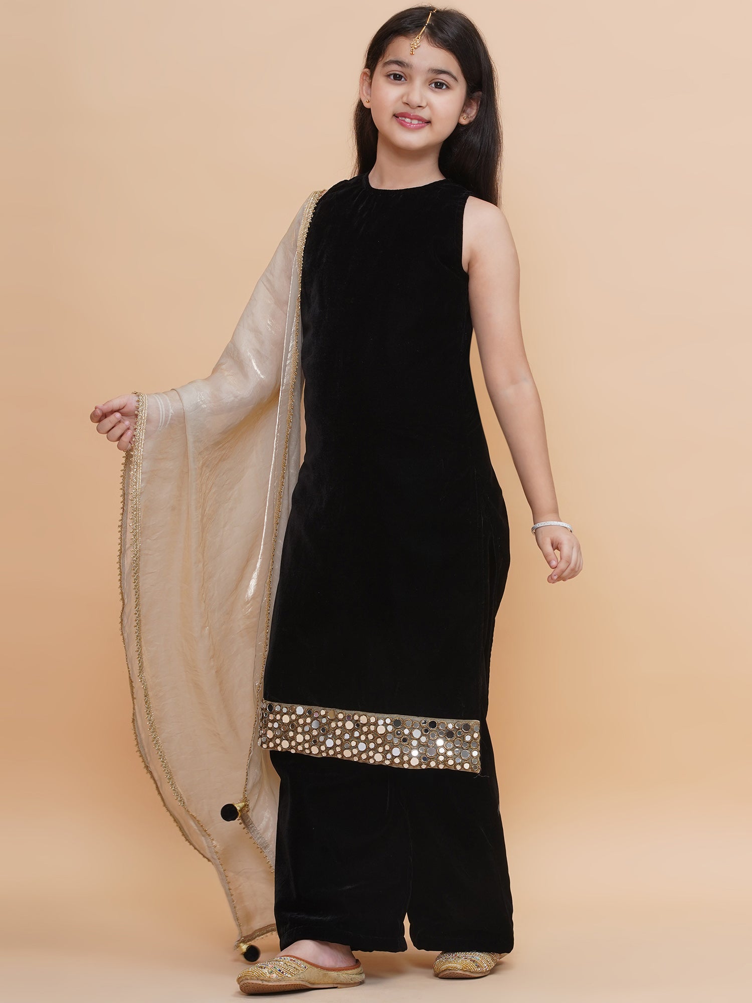 Girls Black Velvet Kurta And Pants Set With Tissue Dupatta
