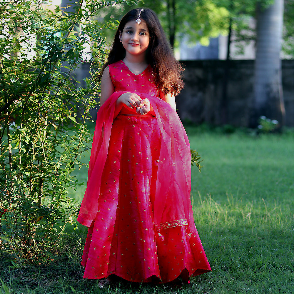 Girls Pink Silk Blend Applique Lehnaga Choli Set With Dupatta