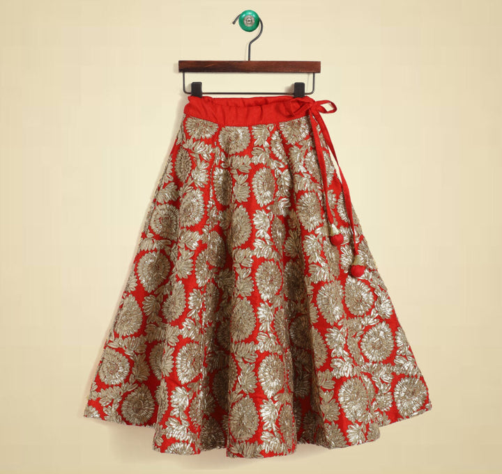 Red Wing Sleeves Applique Floral Printed Blouses and Leghenga Set