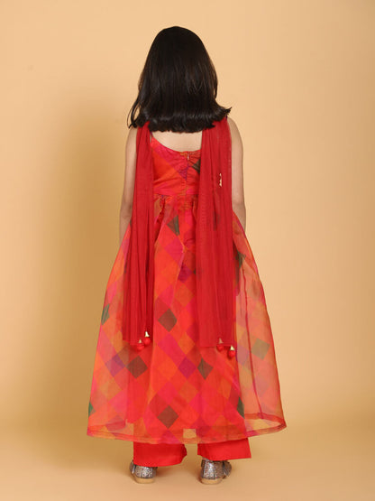 PICCOLO Girls Red Printed Kurta with Trousers With Dupatta