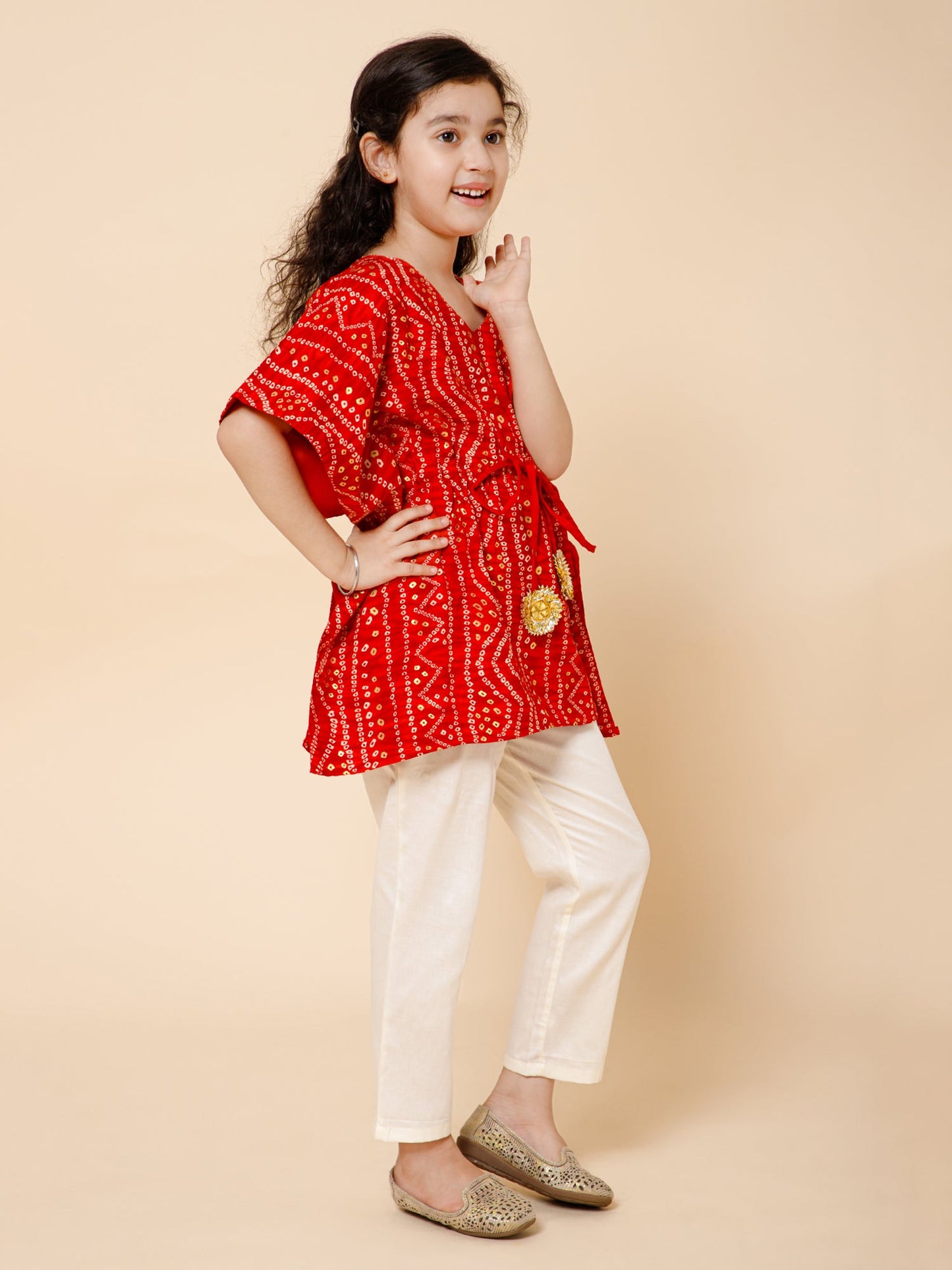 Girls Red Bandhani Print Kaftan And Pants Set