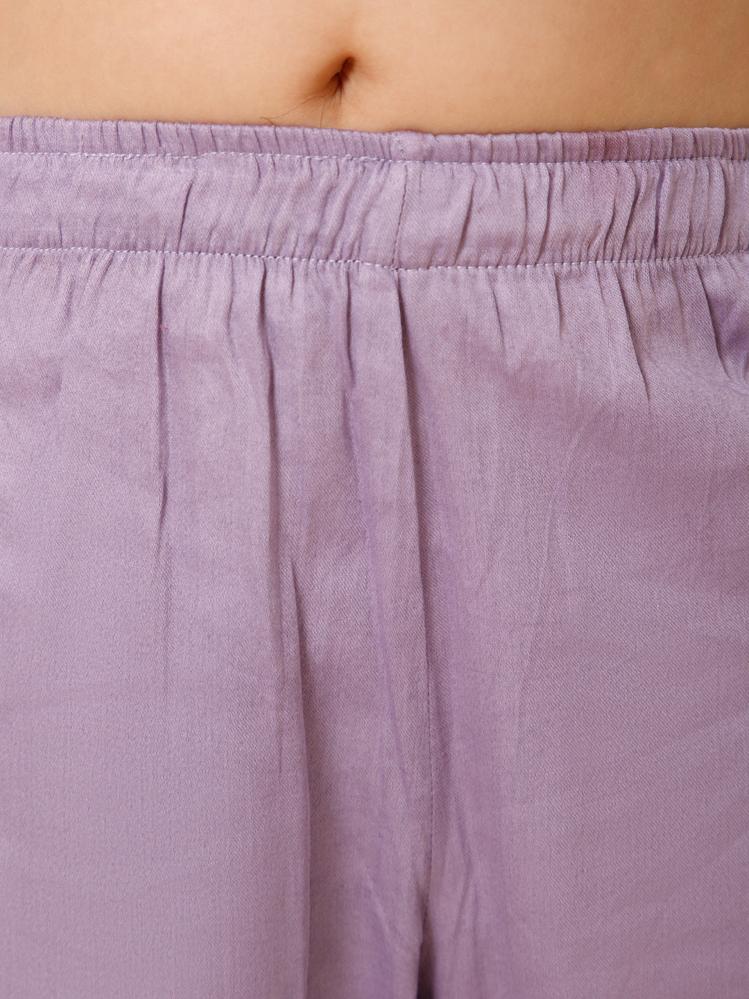 Piccolo-Sleevless Front Slit Kurti With Pants And Belt -Lavender