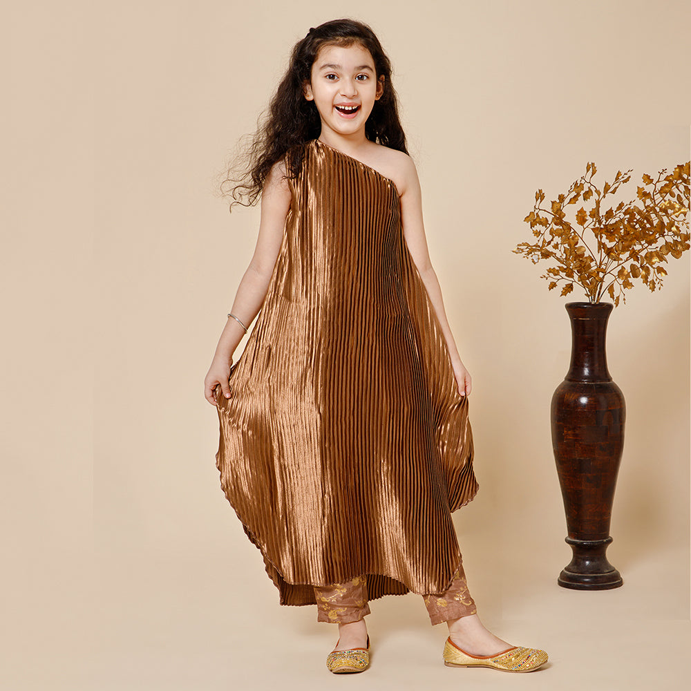 Piccolo-Pleated One Shoulder Kurta With Pant Set - Golden